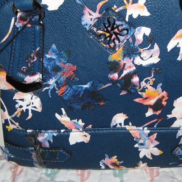 NWT Simply Vera Floral Navy Satchel/Crossbody Purse - Picture 2 of 11